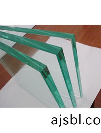 激(ji)光在玻(bo)瓈(li)加(jia)工(gong)過程中(zhong)有(you)著怎樣的應用(yong)？
