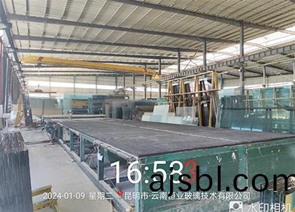 玻(bo)瓈加工設(shè)(she)備(bei)11